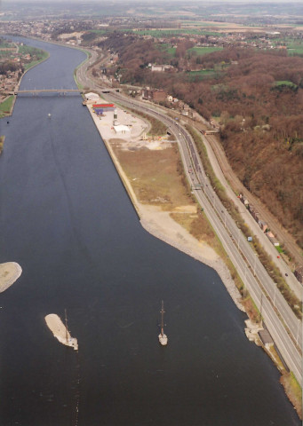 Visé. Pont d'Argenteau.