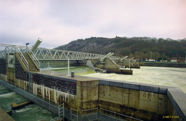 Hastière. Waulsort. Barrage.