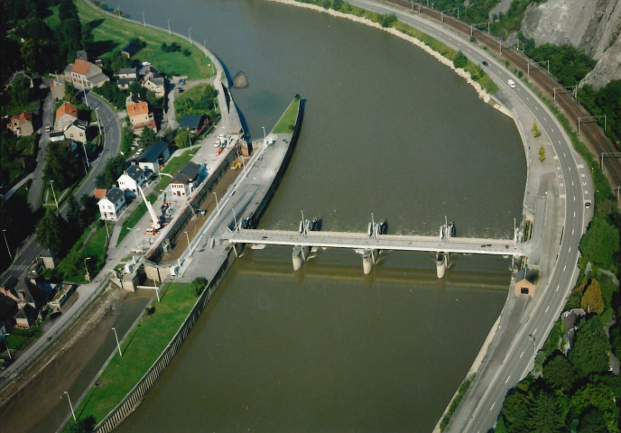 Yvoir. Hun. Barrage-écluse n°5.