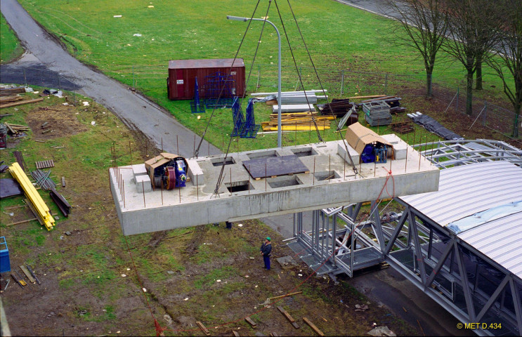 Braine-le-Comte. Ronquières. Evolution du chantier des ascenseurs panoramiques du plan incliné.