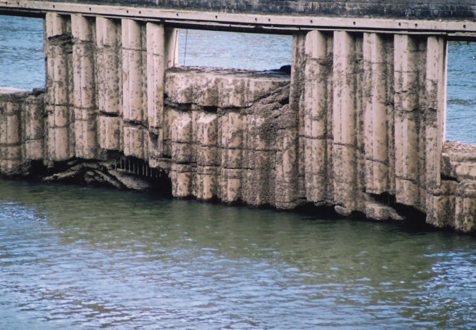 Yvoir. Hun. Ecluse no 6.