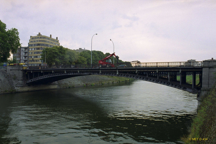 Liège. Expertise du pont de Fétinne.