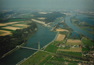 Visé. Lanaye. Complexe des écluses.