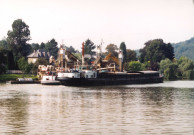 Hastière. Waulsort. Dragage dans la Haute-Meuse.