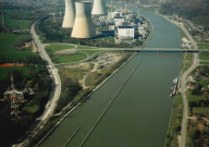 Amay. Ampsin. Aval du pont d'Ampsin. Centre de regroupement de produits de dragage (CRPD).