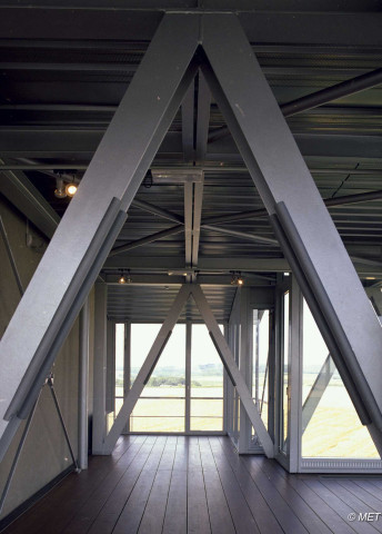 Braine-le-Comte. Plan incliné de Ronquières. Intérieurs et extérieurs du "Visitor centre".