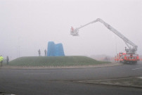 La Louvière. Giratoire du Bosquet "Le capteur du ciel". Sculpture de Pol Bury sur les RN535/536.