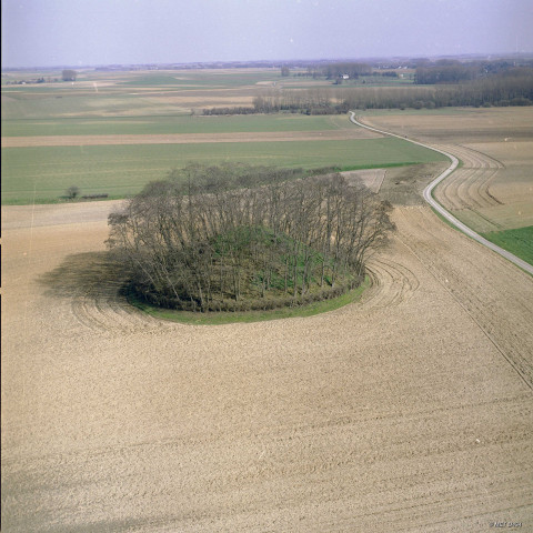 Ramillies. Grand-Rosière-Hottomont. Tombe romaine d'Hottomont.