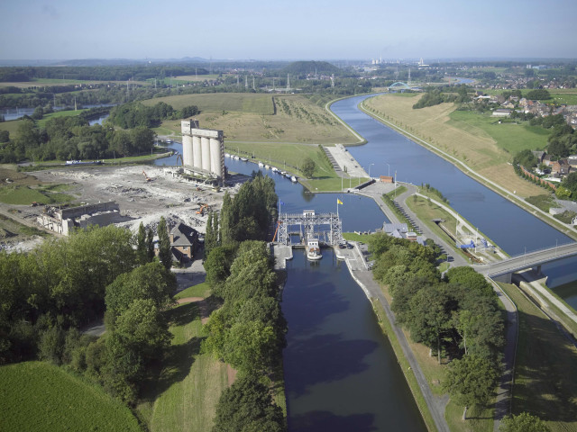 Le Roeulx. Canal du Centre. Ascenseur n°4 de Thieu.