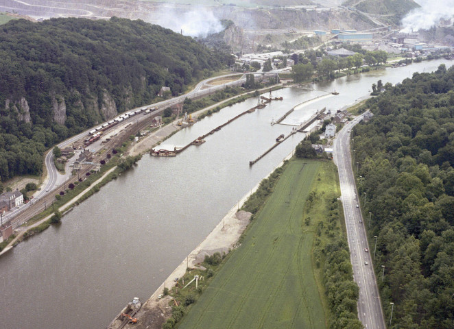 Marche-les-Dames. La Meuse.