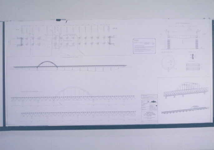 Seneffe. Exposition au centre de l'eau. Plans et maquettes du pont-canal du Sart à Houdeng.