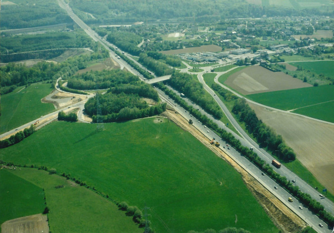 Namur. Bouge. RN 80. Création d'un giratoire avec nouveaux accès à l'autoroute E411.