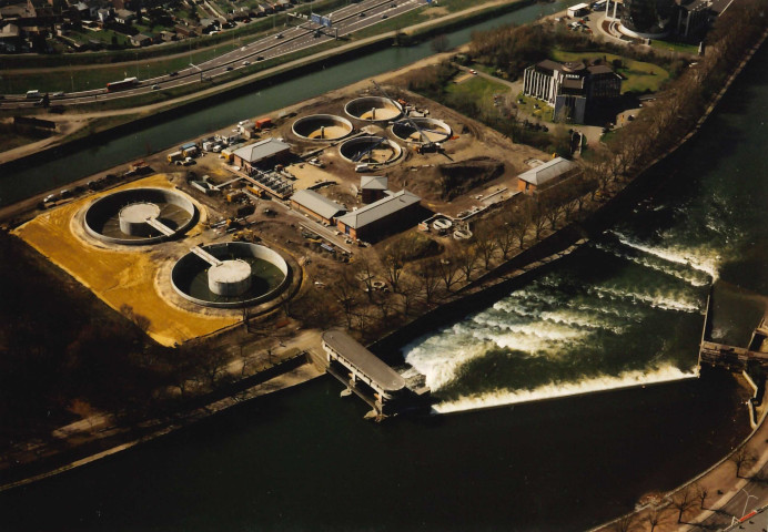 Liège. Angleur. Station d'épuration des grosses-battes sur l'Ourthe.