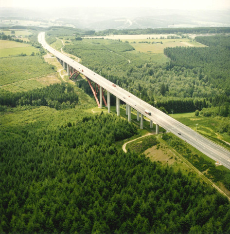 Stavelot. Viaduc de l'Eau Rouge.