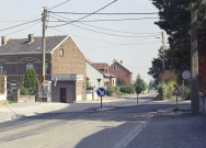 Houtain-Saint-Siméon. Aménagement d'un carrefour.