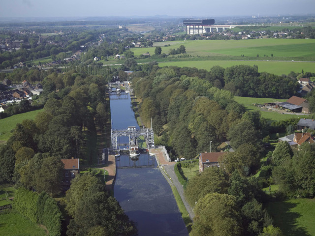 La Louvière. Canal du Centre. Ascenseur n°2 d'Houdeng-Aimeries.