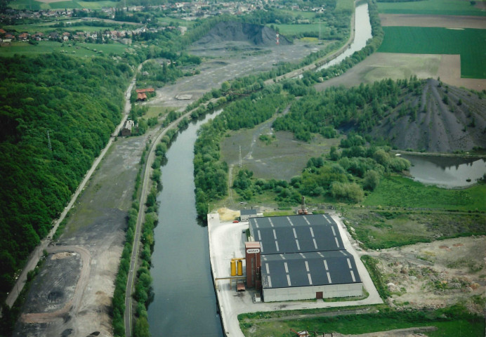 Fleurus. Lambusart. Zone portuaire.