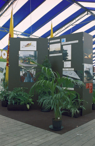 Courcelles. Stand du département des Transports du Ministère de l'Équipement et des Transports.