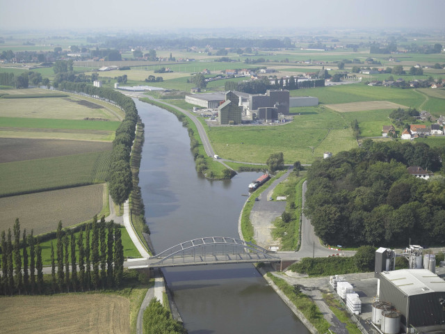 Pecq. Warcoing. Vues aériennes de l'Escaut.