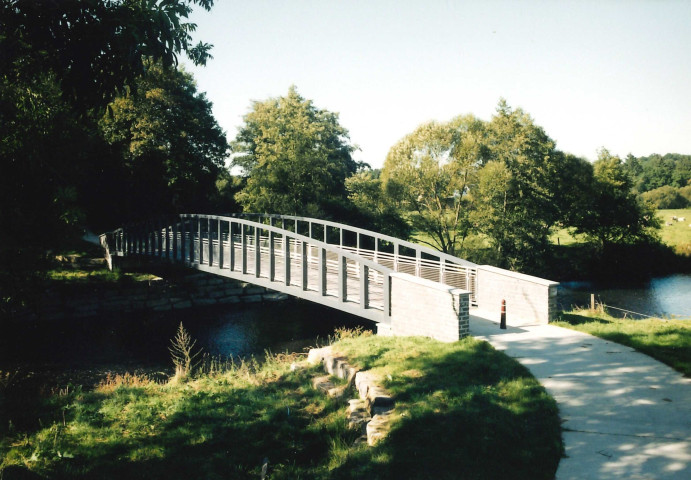 Houyet. Ciergnon. RAVeL. Passerelle de Ciergnon.