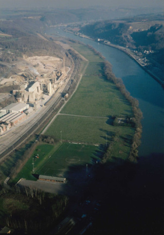 Andenne. Namêche. zone de dépôt.