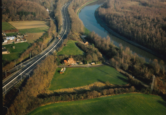 Sambreville. Auvelais. Vues aériennes.