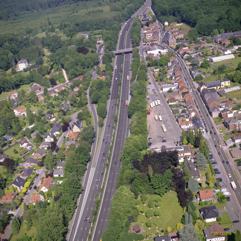 Notre Dame au Bois. Sortie.