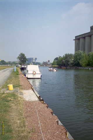 Le Roeulx. Thieu. Port de plaisance.