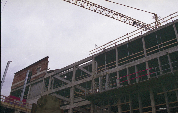 Namur. Salzinnes. Ancienne maternité. Evolution du chantier de rénovation. Future implémentation des services de l'IG 43.