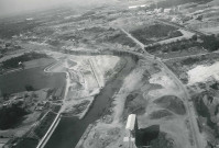 Canal - Vue aérienne de la carrière de la Roquette, aujourd'hui carrière Lemay