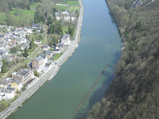 Hastière. Waulsort. Haute-Meuse. Vues aériennes.