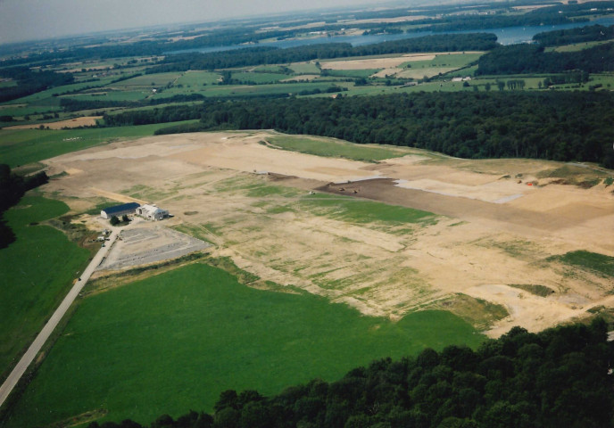 Cerfontaine. Aéodrome.