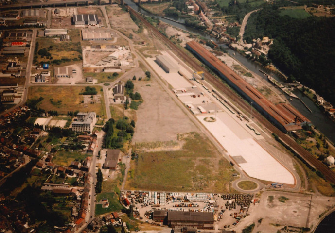 Châtelet. Châtelineau. Basse-Meuse. Multimodale du Trieu-Kaisin.