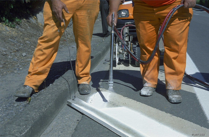 Dinant. Bouvignies-sur-Meuse. Service entretien.