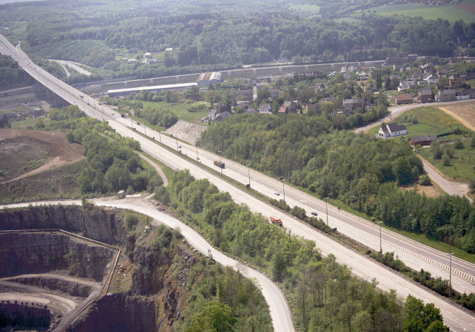 Bouge à Loyers. E411.