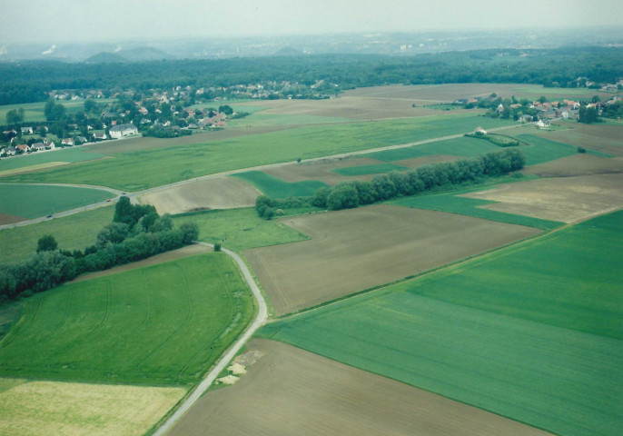 Ham-sur-Heure-Nalinnes. Lieu-dit "Housseroule" (Croix Boulanger).