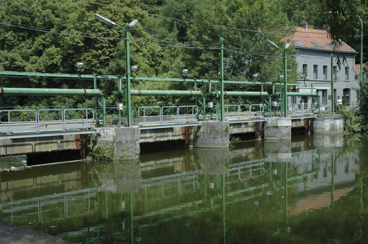 De Landelies à Viesville.