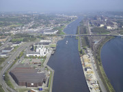 Herstal. Canal Albert. Vues aériennes.