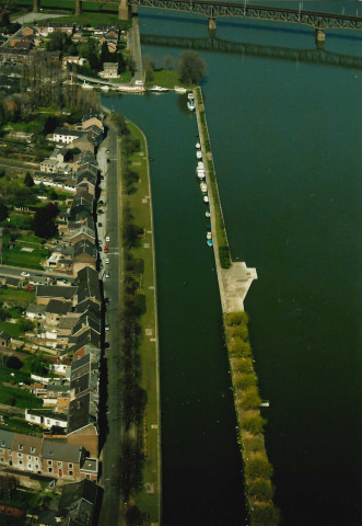 Visé. Port de plaisance. Site du futur port des yachts.