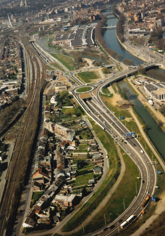 Liège. Vues aériennes de la liaison E25-E42.