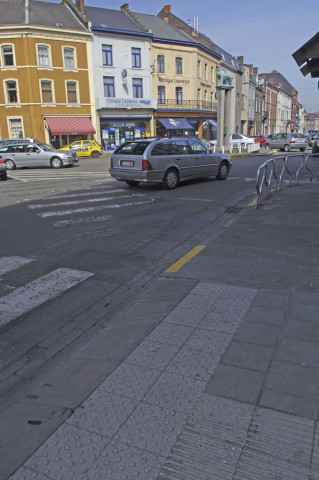 La Louvière. Aménagements pour vélos.