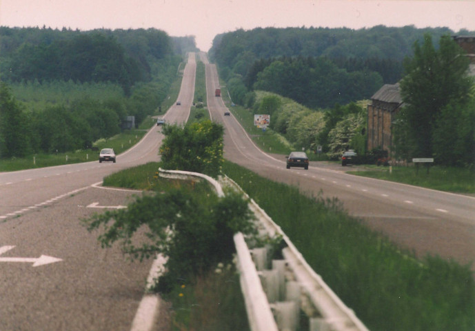 Saint-Hubert. Aménagements voiries en périphérie.