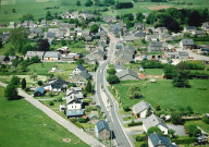 Paliseul. Offagne. Traversée par la N853.