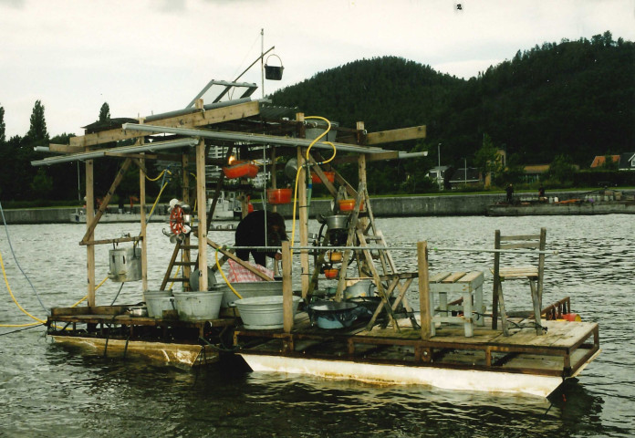 Liège. Ile Monsin. Mise au gabarit de 6000 tonnes du canal Albert. Festivités diverses.