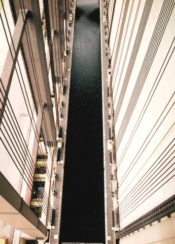 Le Roeulx. Ascenseur de Strépy-Thieu. Système de traction du bac ascenseur.