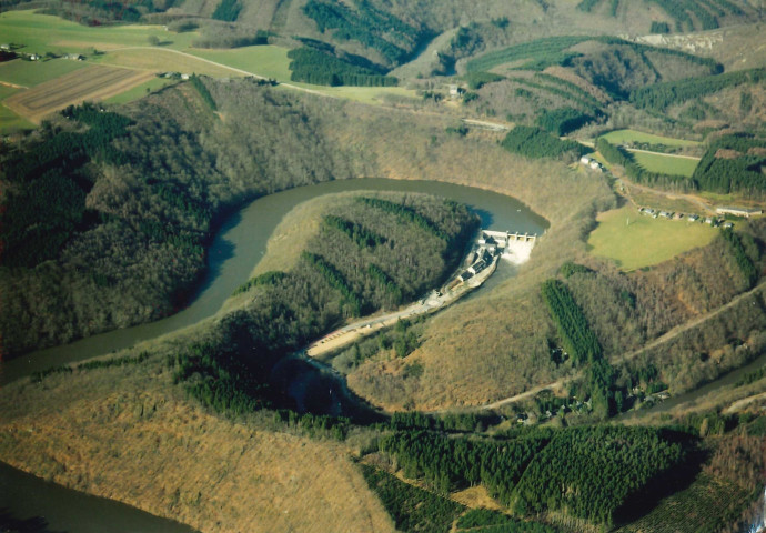 Ourthe de Nisramont à Liège.