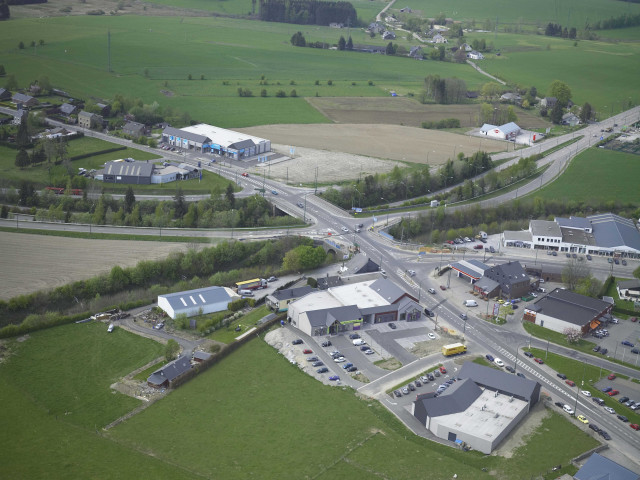 Libramont-Chevigny. Recogne. Carrefour des N40, N826 et N89.