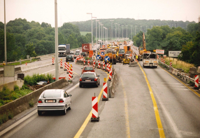La Bruyère. Rhisnes. Evolution du chantier du viaduc.