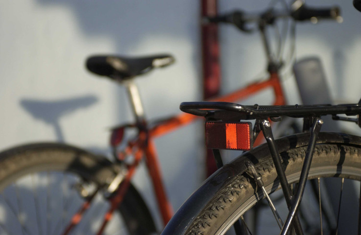 Ottignies. Station SNCB. Box à vélos.