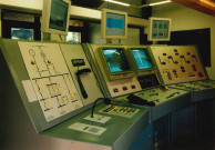 Hastière. Waulsort. Barrage-écluse n°2. Pupitre de commande du complexe.